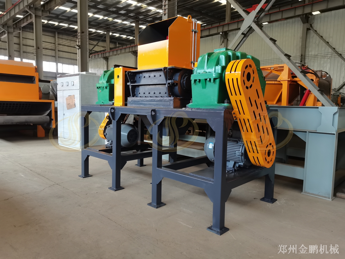 郑州金鹏鞋材边角料撕碎机二级处理与尺寸控制应用